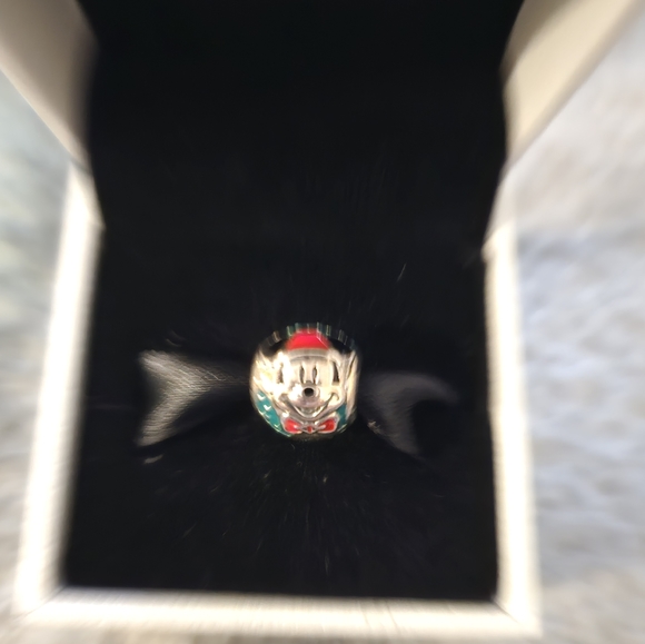 Santa hat Mickey Pandora charm - Picture 2 of 4